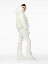 Load image into Gallery viewer, La Reine Ski Jacket  - Cream