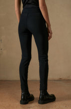Load image into Gallery viewer, Kadira Ski Pants - Black