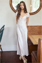 Load image into Gallery viewer, Epone Dress - Ivory Rose