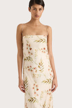 Load image into Gallery viewer, Yolaine Midi Dress  - Jardin Floral - Blush