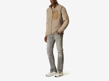 Load image into Gallery viewer, Explorer Vest Knitwear - Oyster