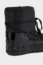 Load image into Gallery viewer, Trois Vallees 22 - Black