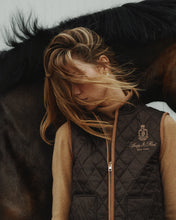 Load image into Gallery viewer, Vendome Quilted Vest  - Chocolate Tan
