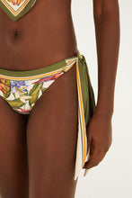 Load image into Gallery viewer, Strilitzia Light Blush Basic Bow Bikini Bottom - Strilitzia Light Blush
