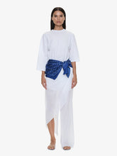 Load image into Gallery viewer, Bandana Scarf Pareo Tee - White Indigo Bandana Print
