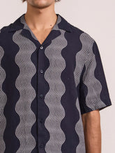 Load image into Gallery viewer, Roberto Linen Shirt S/S Duo Cabana Stripe Print - Navy
