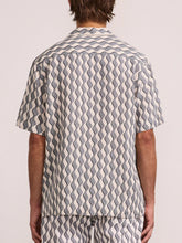 Load image into Gallery viewer, Roberto Linen Shirt S/S Listra Print - Coastal Blue
