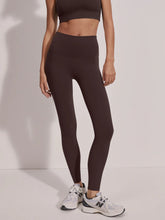 Load image into Gallery viewer, Freesoft High Rise Legging 27  - Coffee Bean
