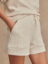 Load image into Gallery viewer, Atrium High Rise Short 4.5  - Ivory Marl
