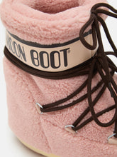 Load image into Gallery viewer, Icon Low Pink Fleece Boots
