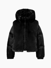 Load image into Gallery viewer, La Reine Ski Jacket  - Black
