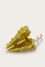 Load image into Gallery viewer, Grape Clutch - Dominga
