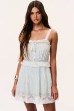 Load image into Gallery viewer, Hadlee Dress - Eau De Nil
