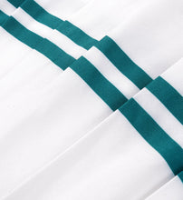 Load image into Gallery viewer, Italic Logo Pleated Skirt  - White/Alpine
