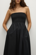 Load image into Gallery viewer, Jamie Midi Dress - Black
