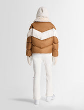 Load image into Gallery viewer, FRININA Jacket Foxtrot

