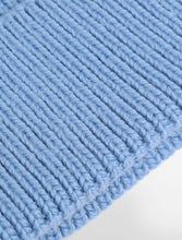 Load image into Gallery viewer, KNIT BEANIE II BEANIE - Oxygen
