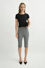 Load image into Gallery viewer, Clover Tee - Black
