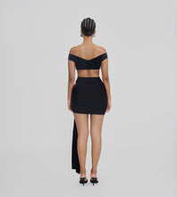 Load image into Gallery viewer, Pestagua  - Black

