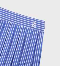Load image into Gallery viewer, Src Anae Skirt  - Light Blue Striped
