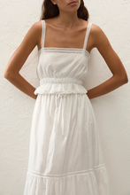 Load image into Gallery viewer, Venta Top - White
