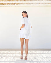 Load image into Gallery viewer, Top Maev - White
