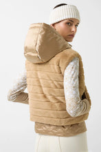Load image into Gallery viewer, Yumi-D Outdoor Vests - Beige 770

