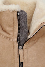 Load image into Gallery viewer, Frauenschuh Alvin-MV Sand - Detail | Hong Kong
