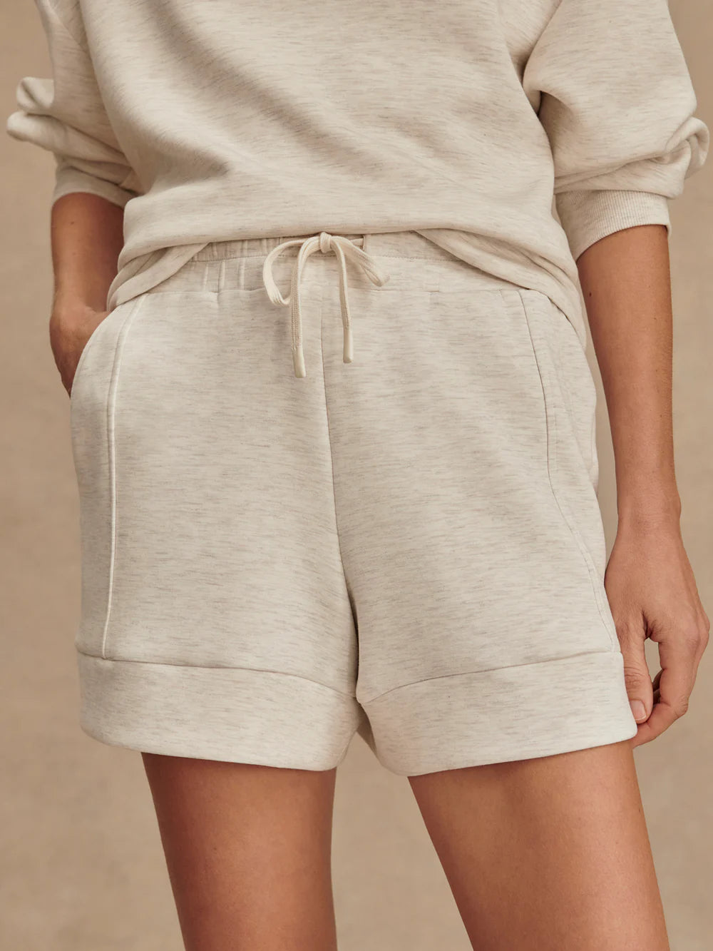 Atrium High Rise Short 4.5  - Ivory Marl