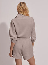 Load image into Gallery viewer, Atrium High Rise Short 4.5  - Taupe Marl

