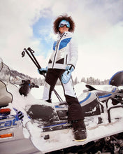 Load image into Gallery viewer, Ante Metallic Ski Mittens - Dream Blue / Light Metallic Blue
