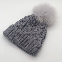 Load image into Gallery viewer, Soft Chapka Shadowfox Wool Hat - Grey
