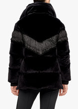 Load image into Gallery viewer, Patrizia Down Jacket - Black
